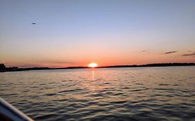 Captain Quarters Fox Lake Il